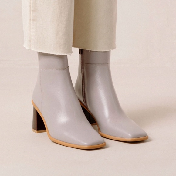 ALOHAS light purple brown leather west vintage chunky block heel ankle boots - Picture 3 of 14